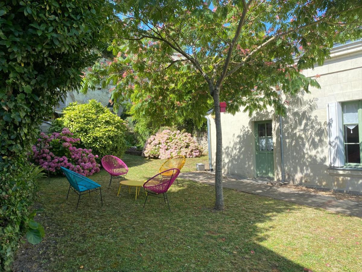 Gite De Parnay Exterior photo