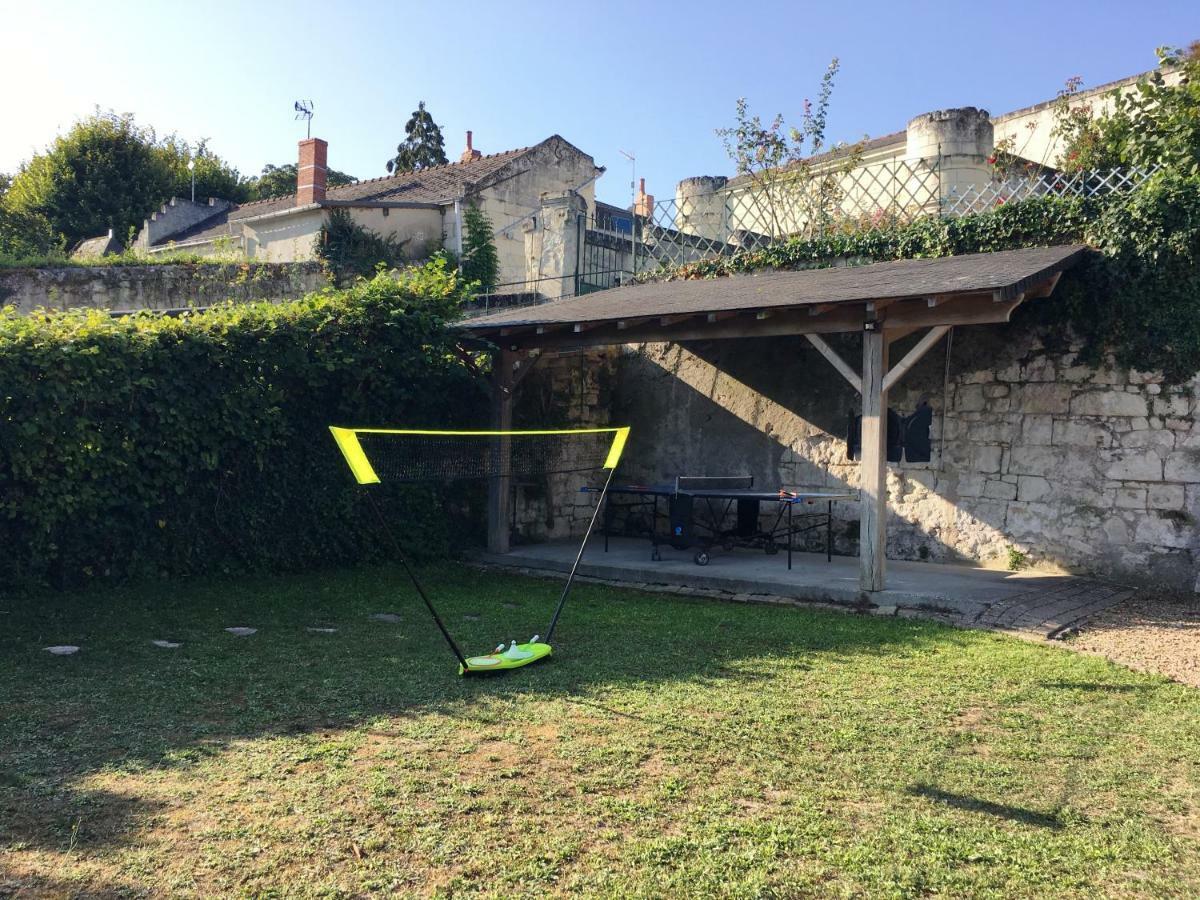 Gite De Parnay Exterior photo